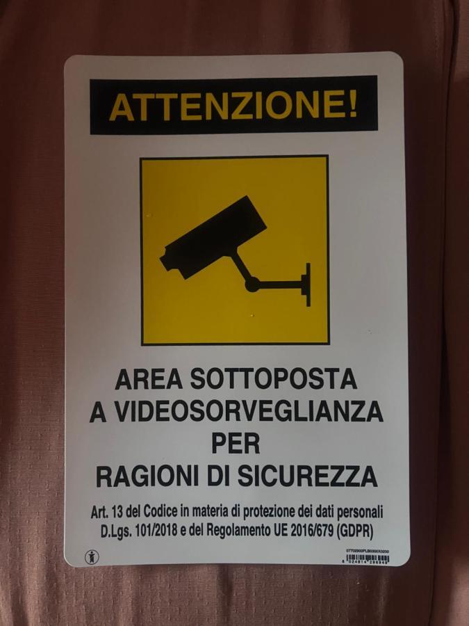 Villa L'Ottagono Con Cucina Parcheggio Privato Telecamerizzato E Wifi Gioia Del Colle Exterior foto
